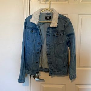 Boohoo Men’s Small Jean Jacket